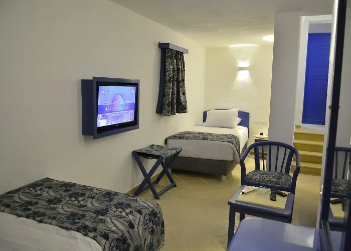 Kanabesh Village 3*